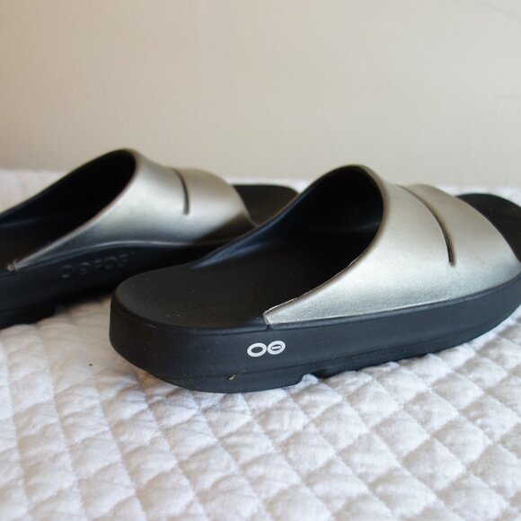 OOFOS Sandal Slide Recovery Footwear Mens 7 / Wmns 9 - Picture 1 of 9